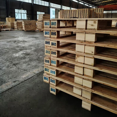 Harga yang pantas Palet Kayu 4-Way Entry Single Faced Cargo Palet 1200 X 1000 mm Untuk Pengangkutan Gudang on line