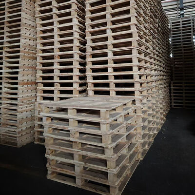 Harga yang pantas Kayu Pinus Solid EPAL Palet Kayu Standar dengan Ukuran Disesuaikan untuk Pengiriman Industri on line